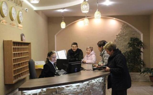 Yunost Hotel