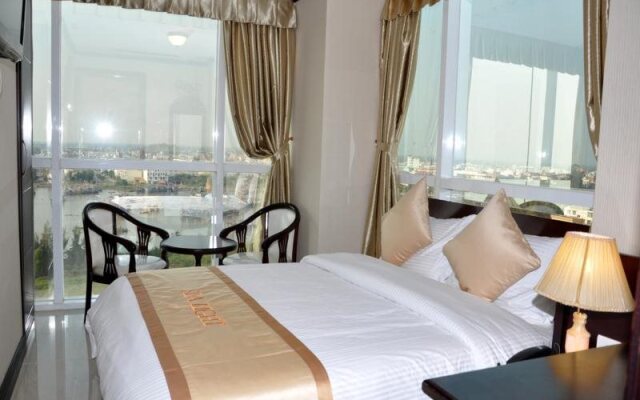 Sea Light Hotel