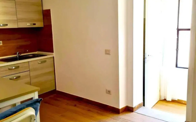 Apartment 1913