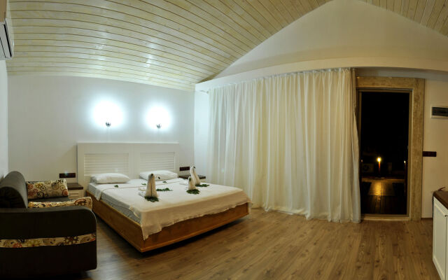 Apella Hotel