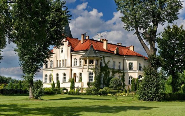 Schloss-gut-Hotel Palac Brzezno SPA & Golf