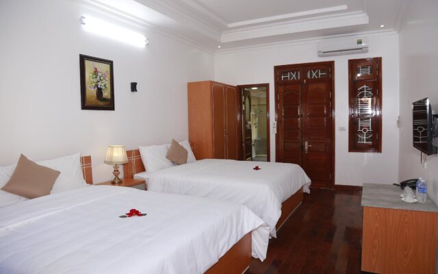Moon & Sun Hotel