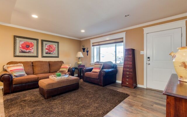 Taylor Street 4 Bedroom Home