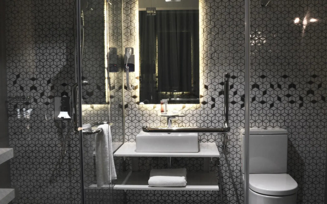 Melange Boutique Hotel