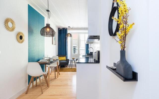 Lisbon Bica Suites Apartments
