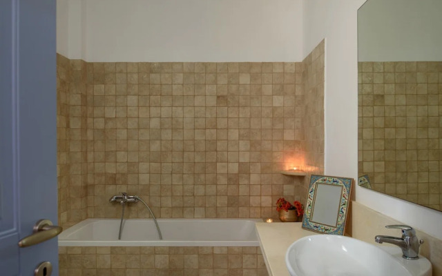 Antiparos Luxury Villas