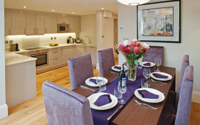 Bath Circle Luxury Serviced Apartments