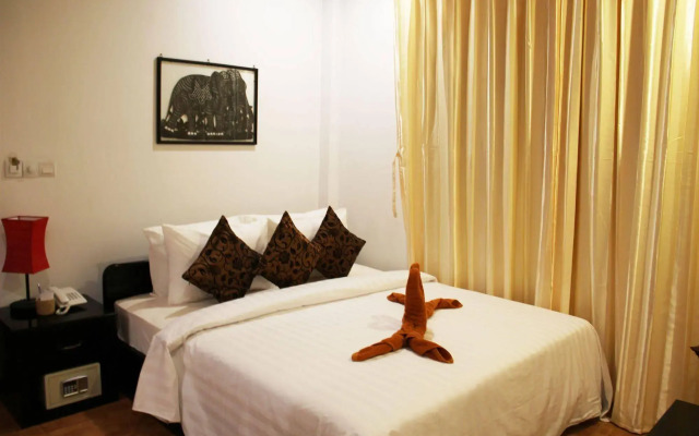 Golden Orchid Angkor