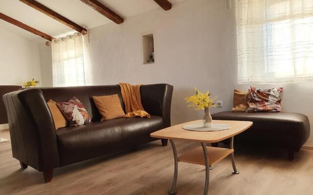 Private Accommodation Kanegra