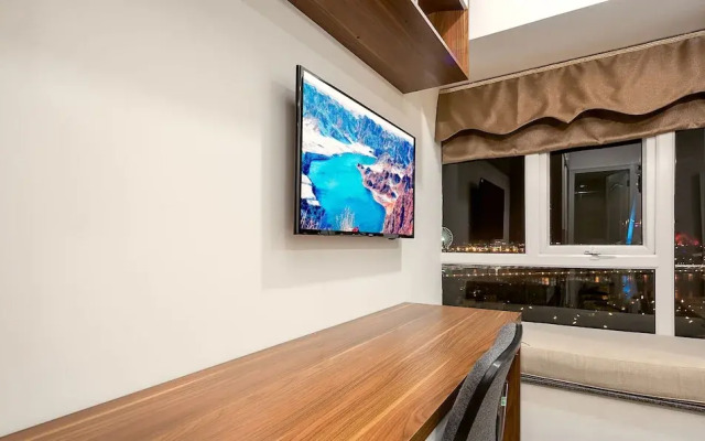 Zoneland Apartment - Monarchy Riverside