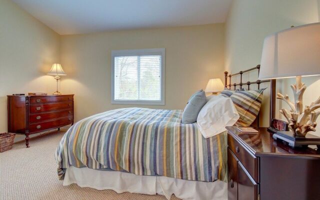 The Summit Boathouse