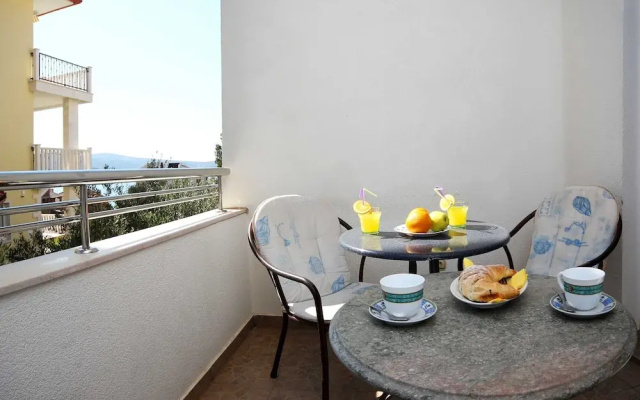 Apartments & Rooms Villa Petra
