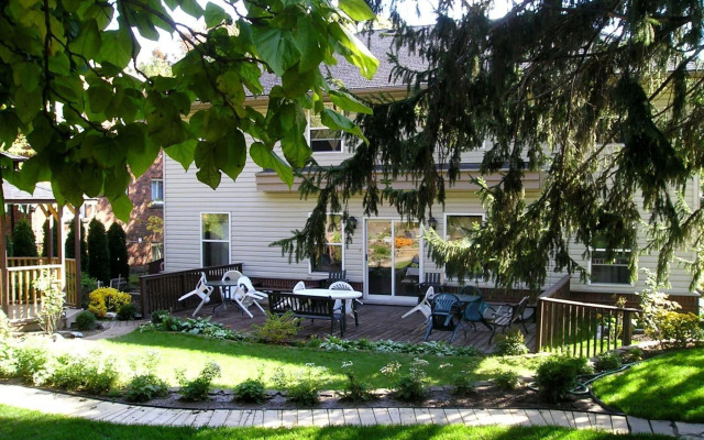 Susan's Villa B&B by Elevate Rooms