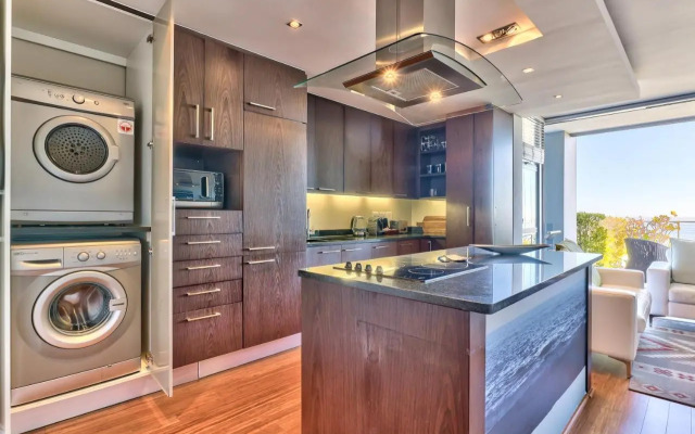 The Crystal Luxury Serviced Apartments