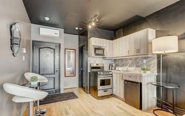 205 -studios Family 2 Beds /montreal Ritz Area