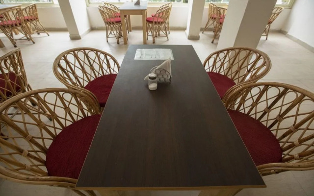 HOTEL GRACE GANGA-By Nature Care Village