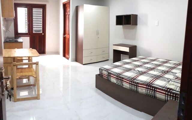 Airstar Apartment