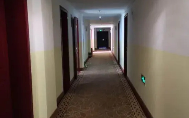 Shanghai Qisheng Business Hotel
