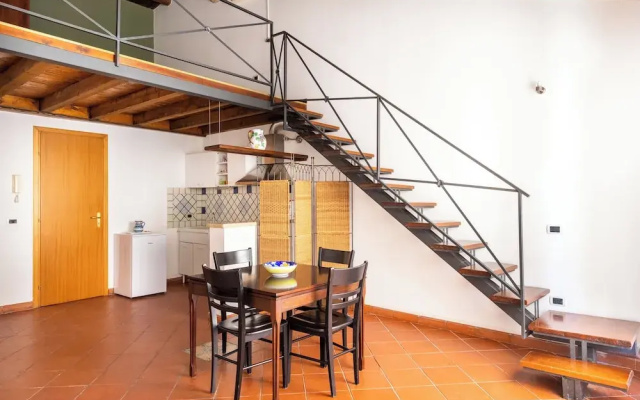 Casa Meli dietro Piazza San Domenico