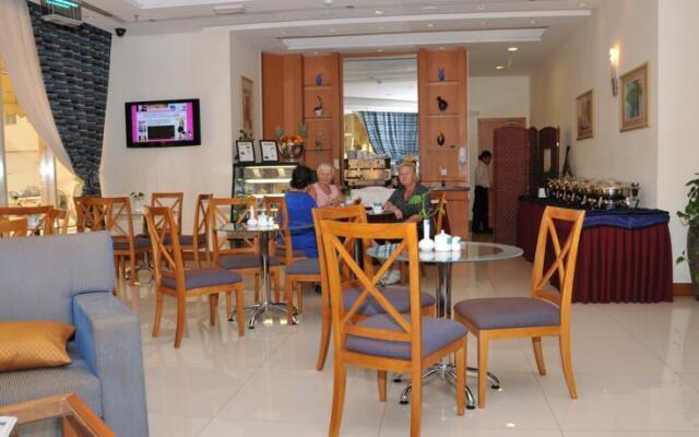 Star Metro Al Barsha Hotel Apartments