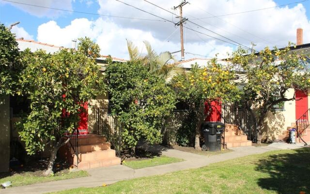 Orange Tree Cottages Downtown