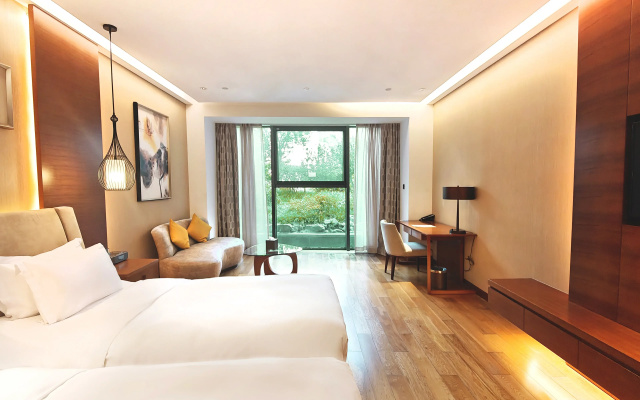 Holiday Inn Nanjing Xuanwu Lake by IHG
