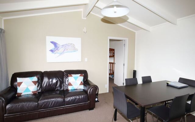 Russell Top 10 Holiday Villas