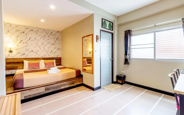 The Palm Hotel