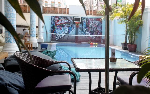Eighty8 Backpackers - Hostel