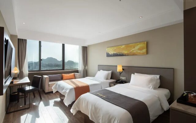 Homeinn Plus Hotel (Guilin Railway Station Xiangbishan Park)