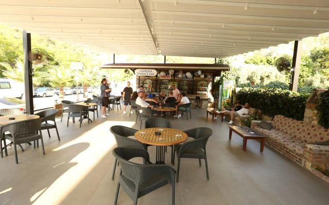 Mavruka Hotel