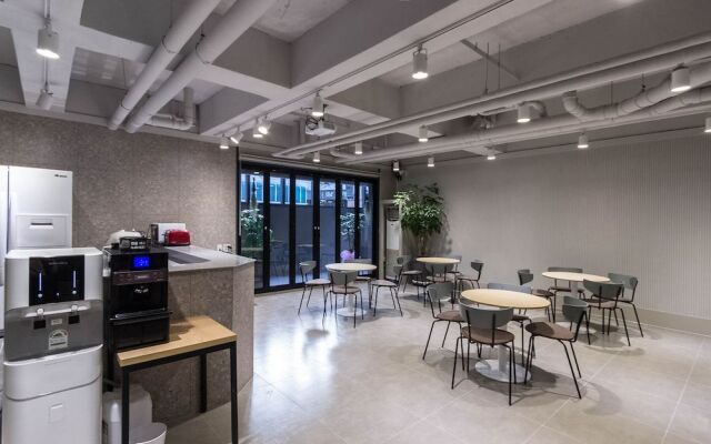 Brown Dot Hotel Geoje