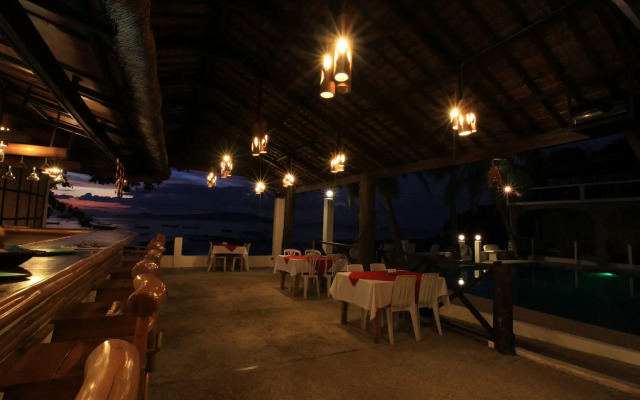 Paradise Resort & Dive Center