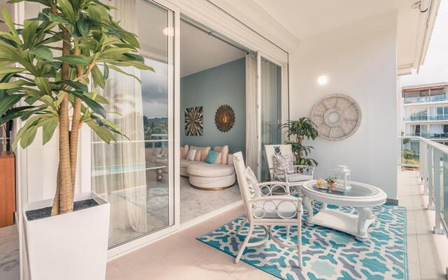 Playa Bonita Lavish Apartment at Lake View 42B
