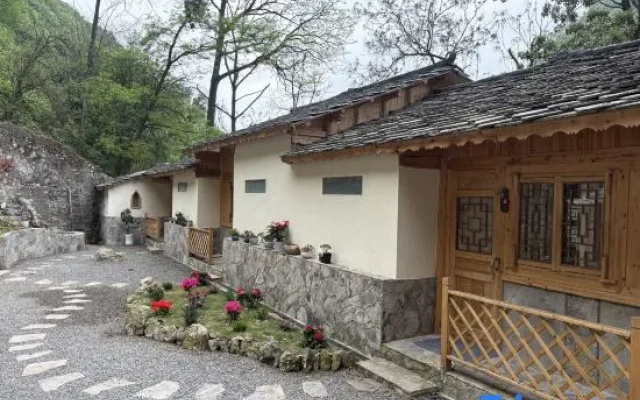 Elegant Inn on the Great Rock – Outside – Anshun