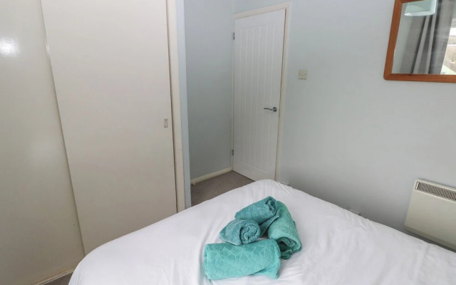 Kittiwake, Apartment 22