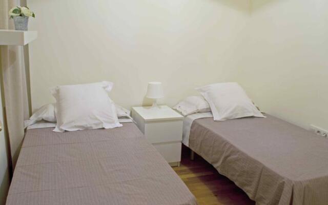 Barcelona4nights Muntaner