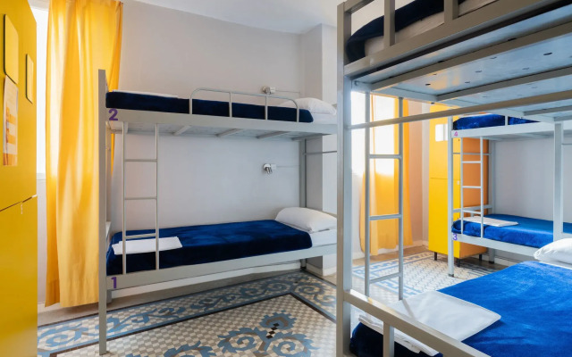 Purple Nest Hostel
