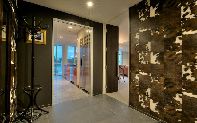 Shotover Penthouse & Spa by Staysouth