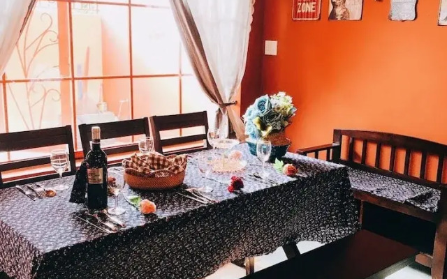 Van Vintage Cottage