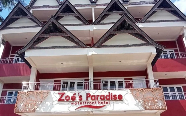 Zoe's Paradise Waterfront Hotel