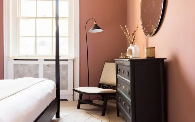 The Sussex Garden Retreat - Elegant 2bdr Flat