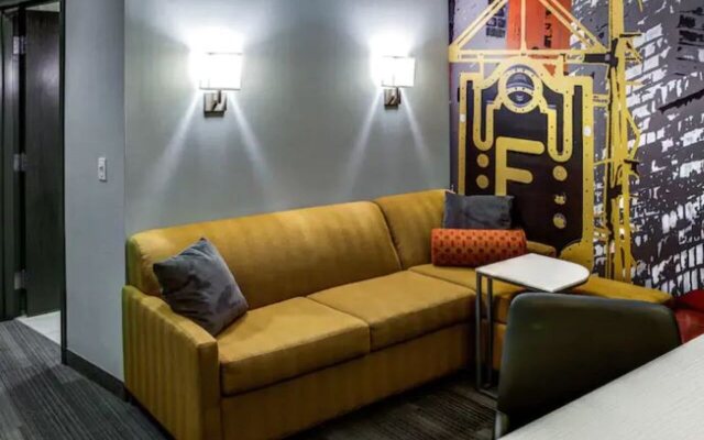 DoubleTree by Hilton West Fargo Sanford Medical Center Area