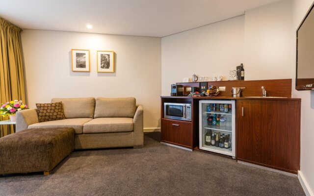 Amora Hotel Riverwalk Melbourne