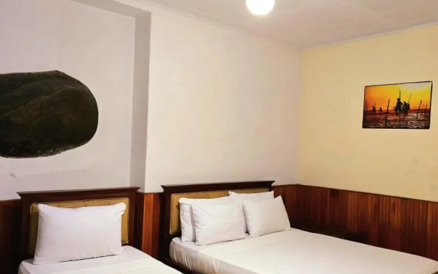 Blackwood Hotel