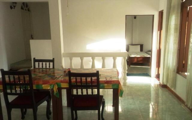 161 White Villa