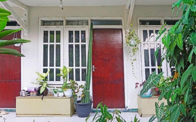 Spot On 91551 Gwen Syariah Homestay