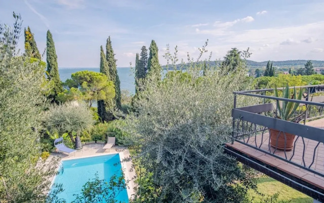 Villa Dora - Italian Homing