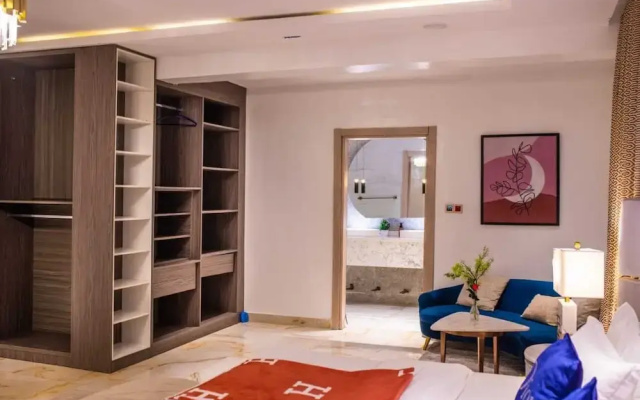 Sujimoto Serviced Apartments