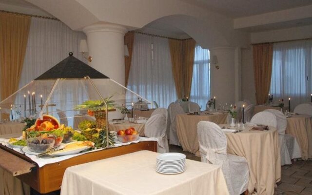 Hotel Trevi Riccione
